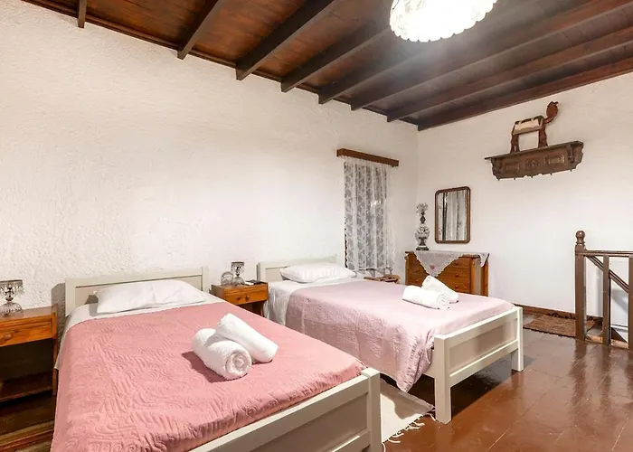 Levent Traditional Rhodes Castle Holiday home Rhodes City