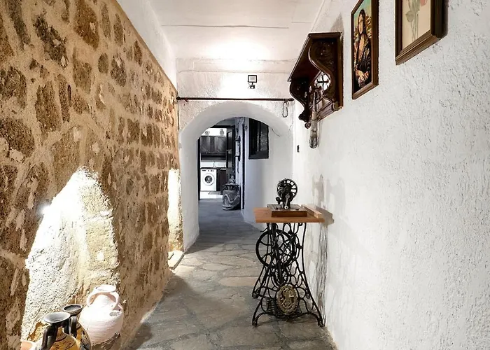 Levent Traditional Rhodes Castle Holiday home Rhodes City